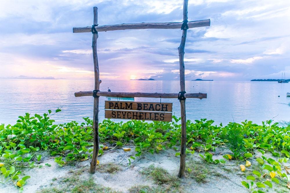Palm Beach Hotel Grand Anse  Eksteriør billede